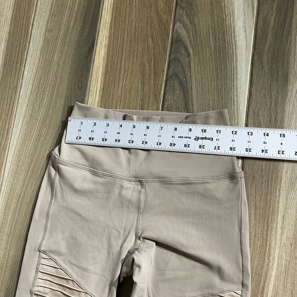 ALO Yoga Taupe Ribbed Leggings - Picture 5 of 8